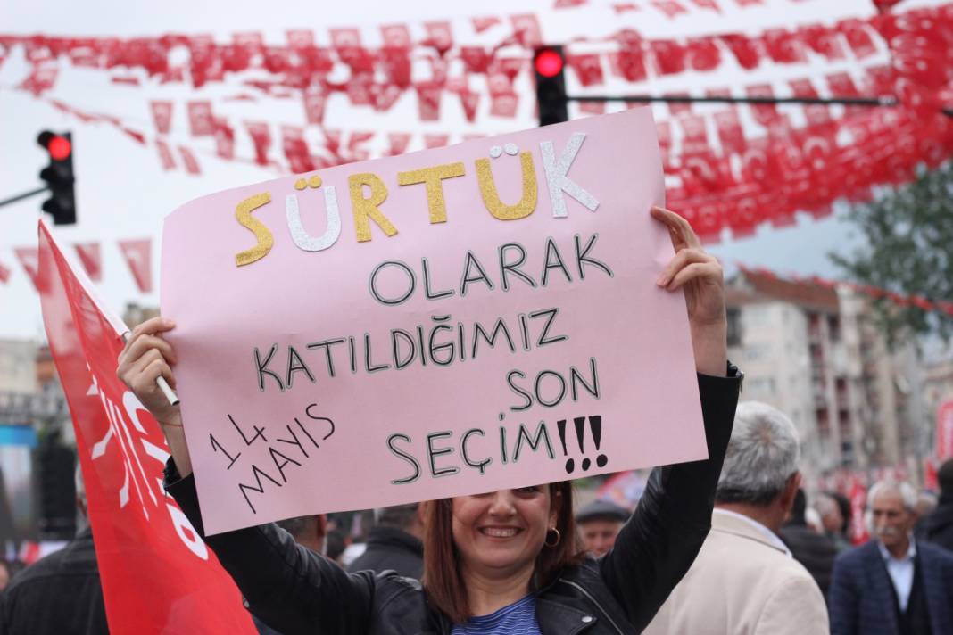 Fotoğraflarla Kılıçdaroğlu'nun Bursa mitingi: 'Sizi yok saydığınız kadınlar gönderecek' 12